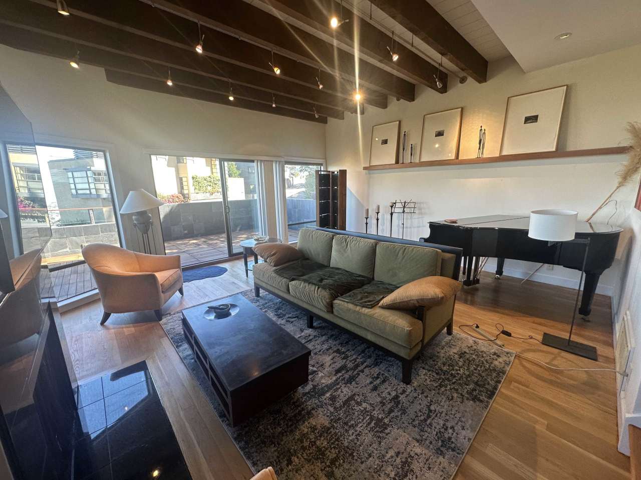 304 Twin Peaks Boulevard