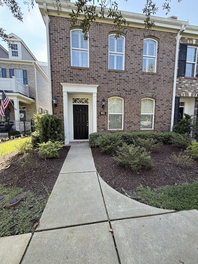 951 Hendrick Avenue - .