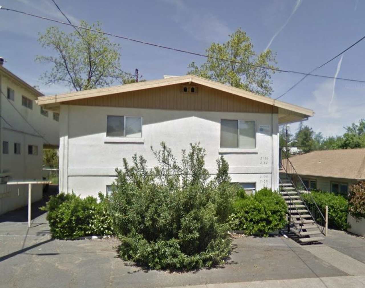 Magnolia Neighborhood Upstiars Apartment