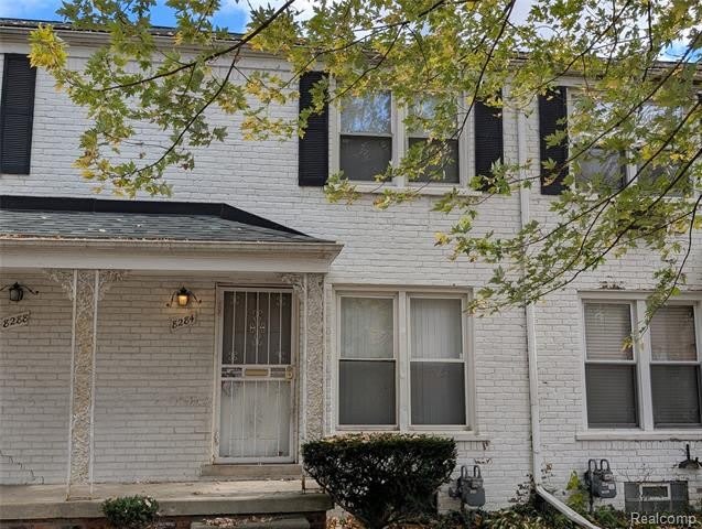 8288 Schaefer Highway