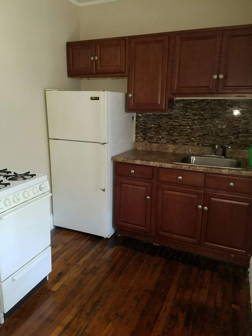 81 Ellsworth Ave Apt B22