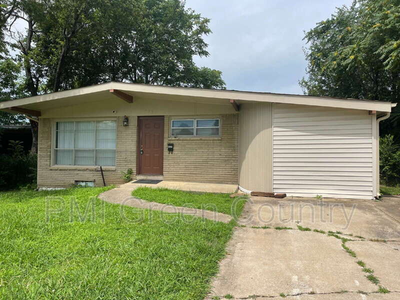 5430 North Frankfort Place