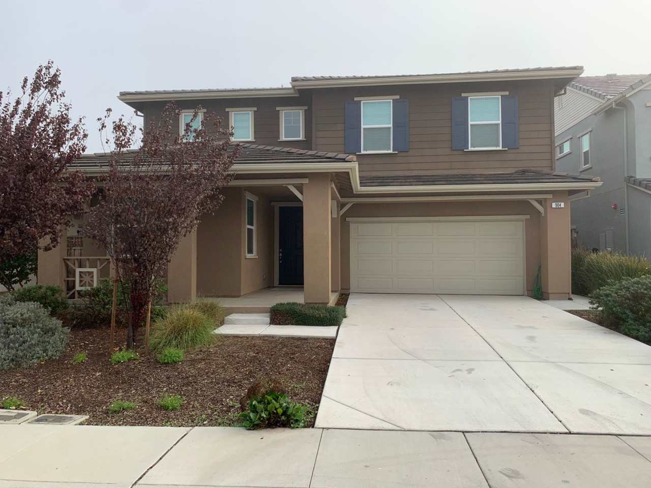 Beautiful 5 Bedroom, 3 Bath Oakley Home / Downstairs Bedroom