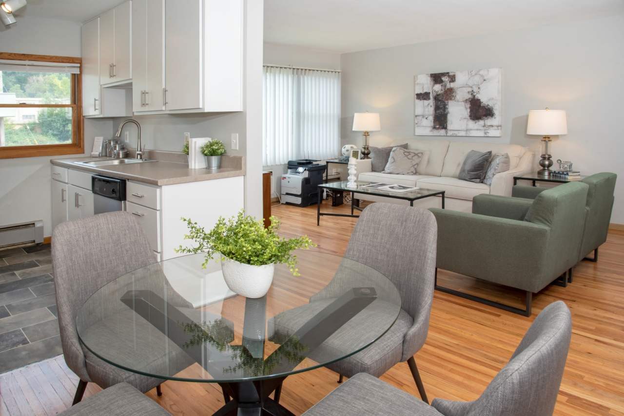 South Highland Apartments