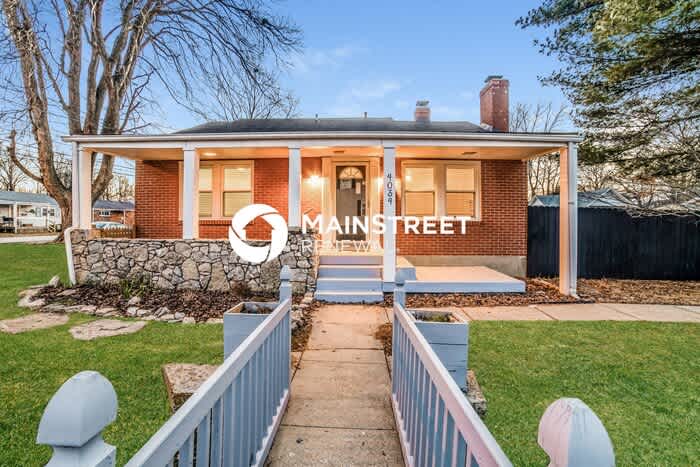 4034 Franklin Avenue