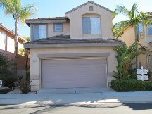 LOVELY 2 STORY DETACHED HOME WITH LARGE LOFT, DIRECT ACCESS 2 CAR GARAGE