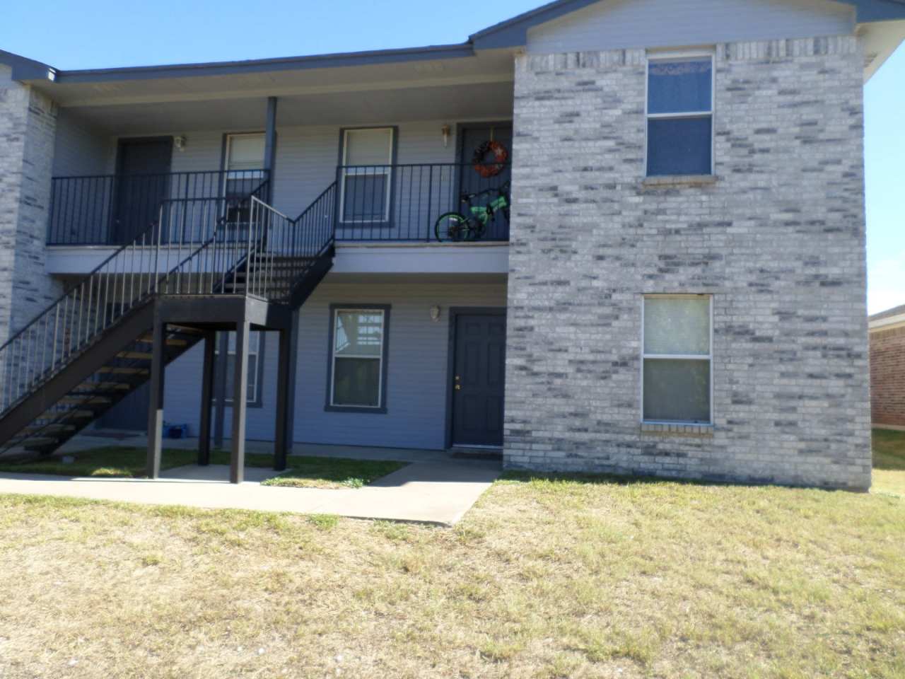 Great location off Panther Way