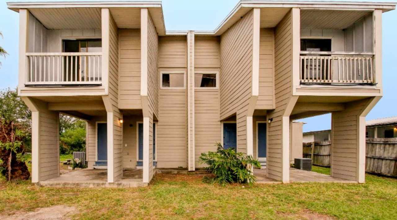 Comfort  Convenience in Lakeland 2Bed/2Bath!