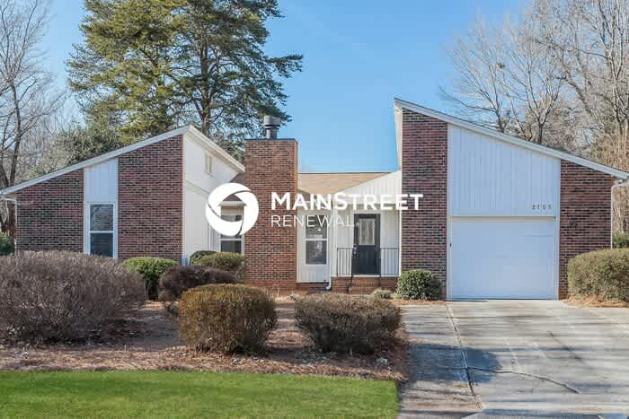 2705 New Garden Road East