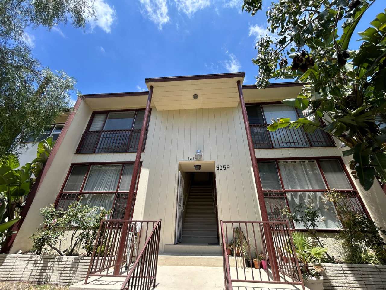 20th Street Apartments