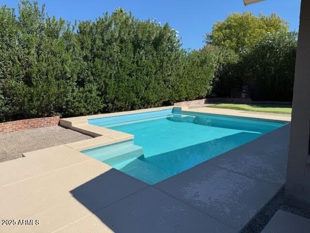 4428 E Willow Avenue