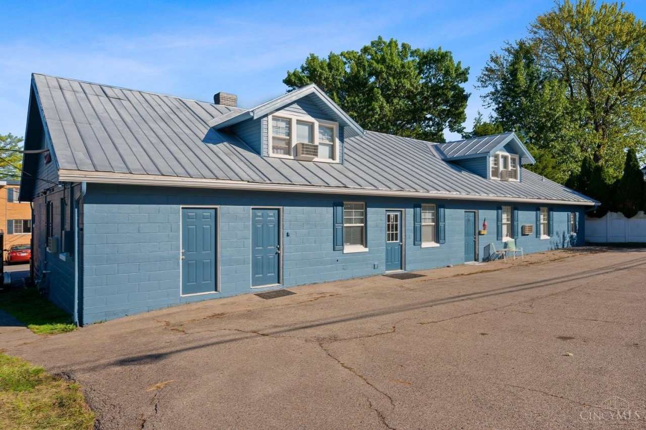 202 North East Street