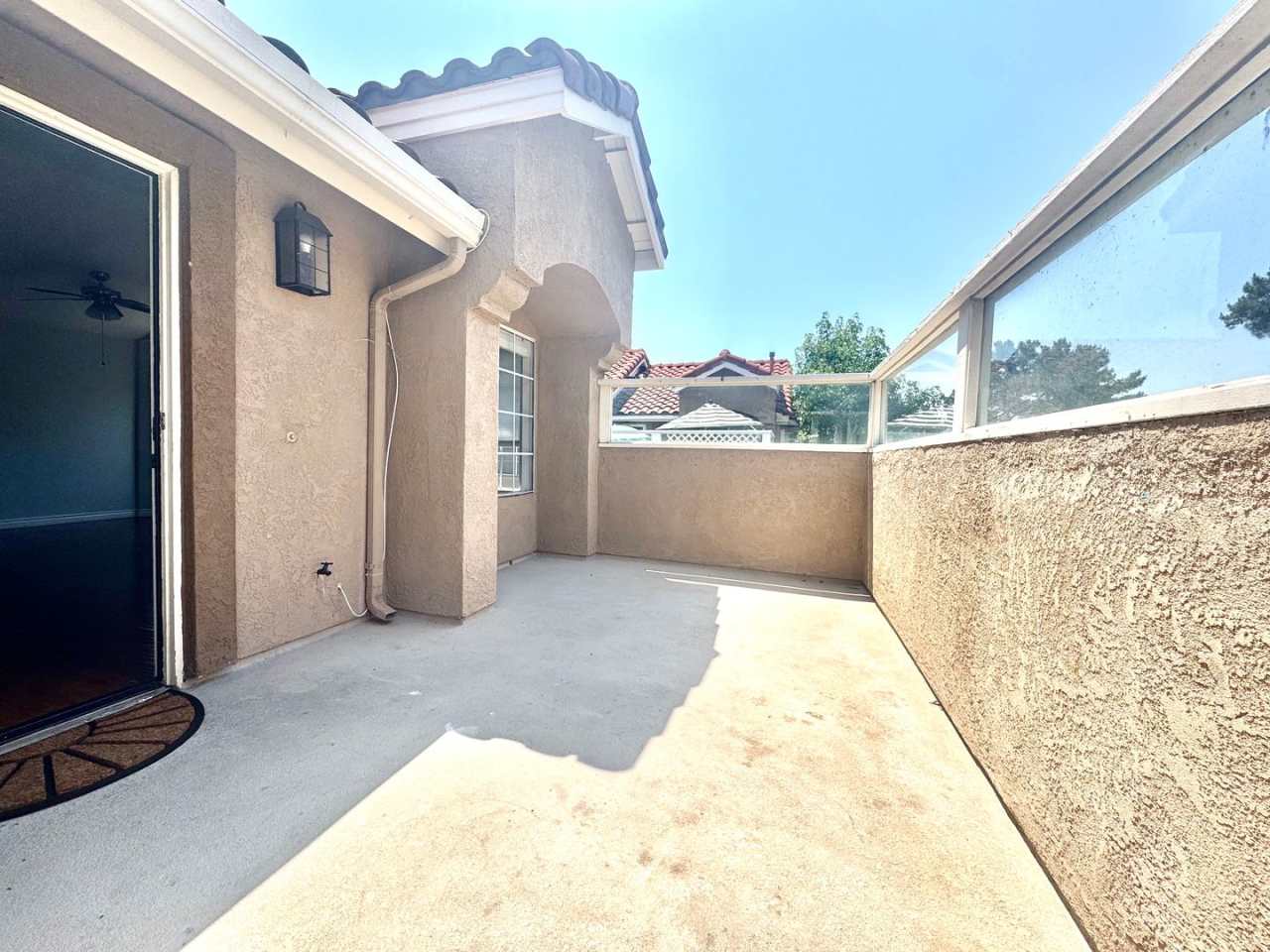 2 Bed, 2 Bath Upper End Unit in Beautiful Rancho Santa Margarita