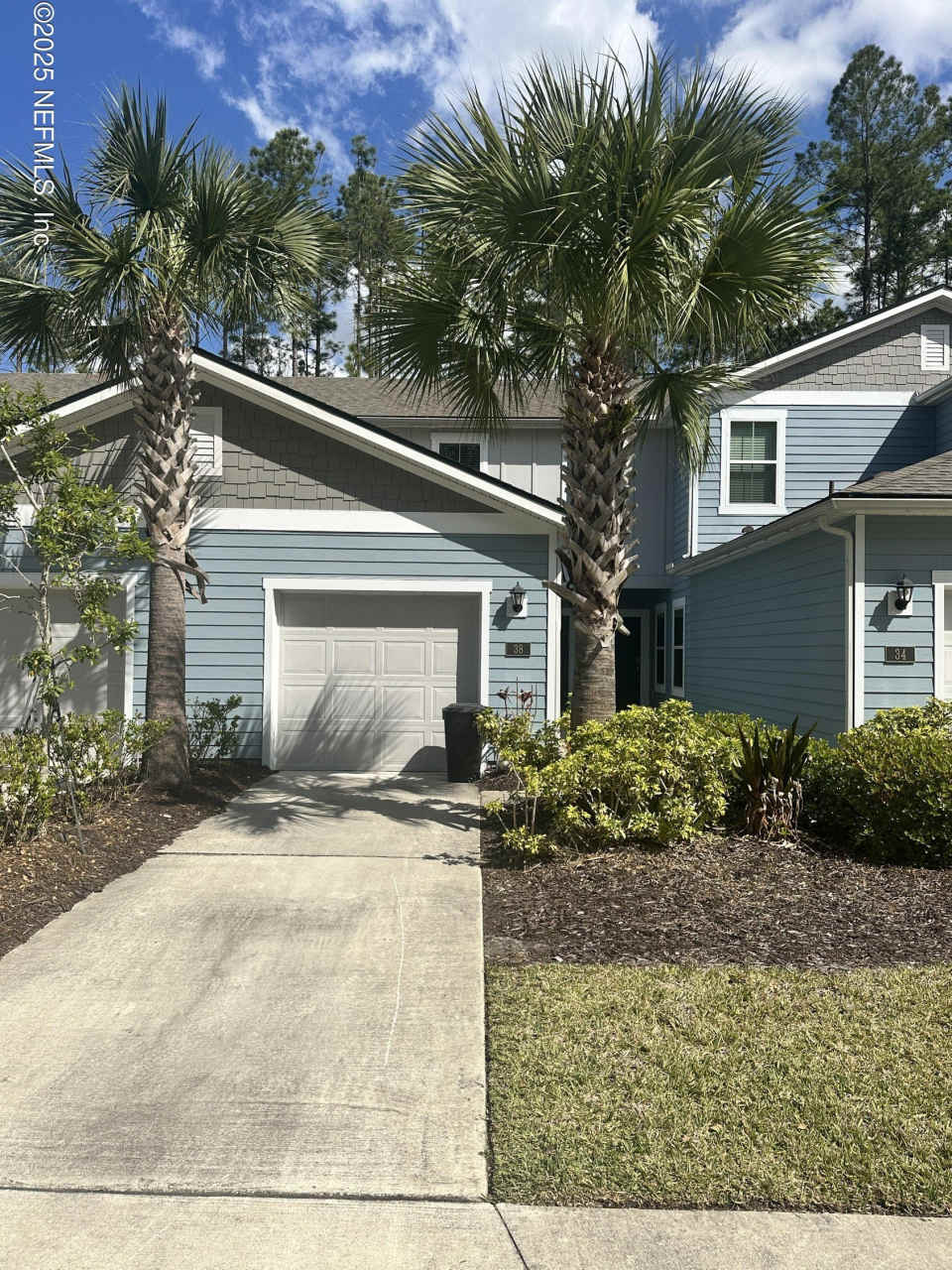 38 SCOTCH PEBBLE Drive