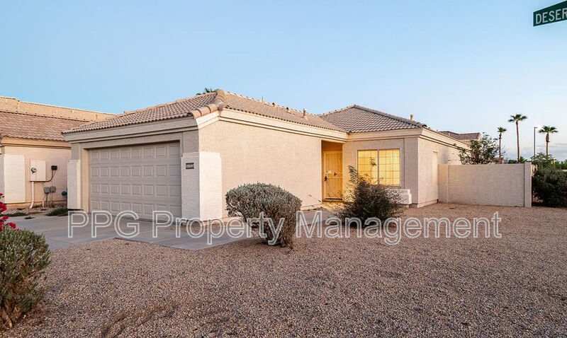 13597 W Desert Flower Dr
