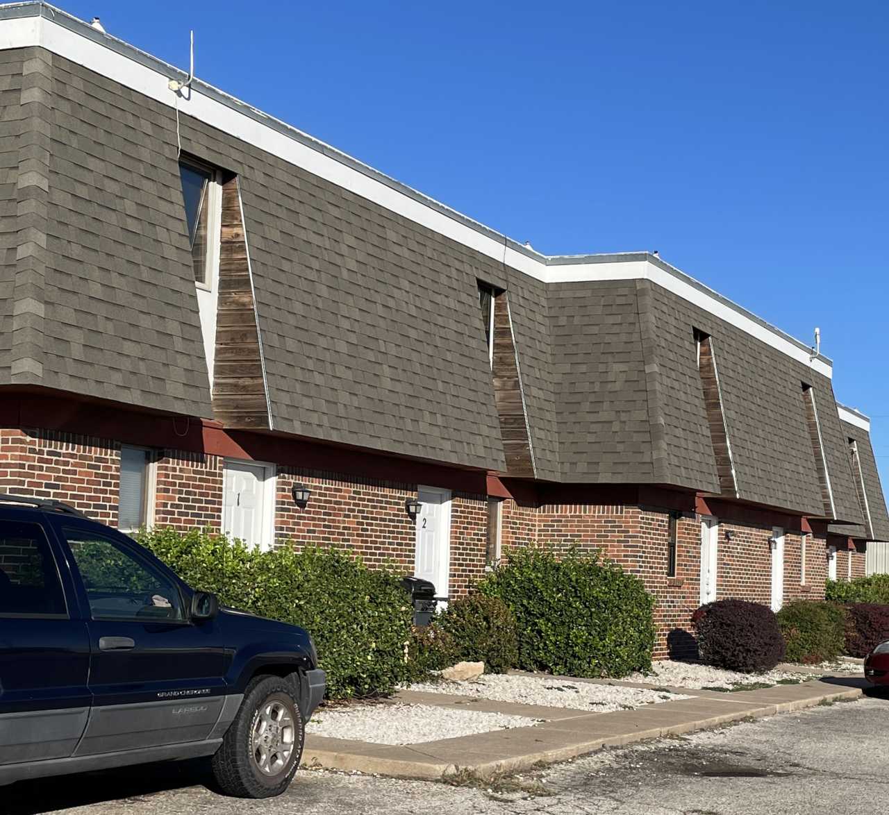 2600 Adams Street - 10