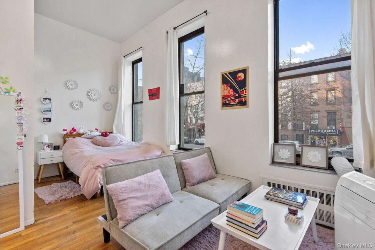 224 E 116TH Street unit: 3B