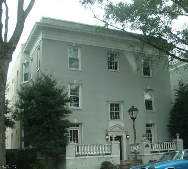 1015 Colonial Avenue