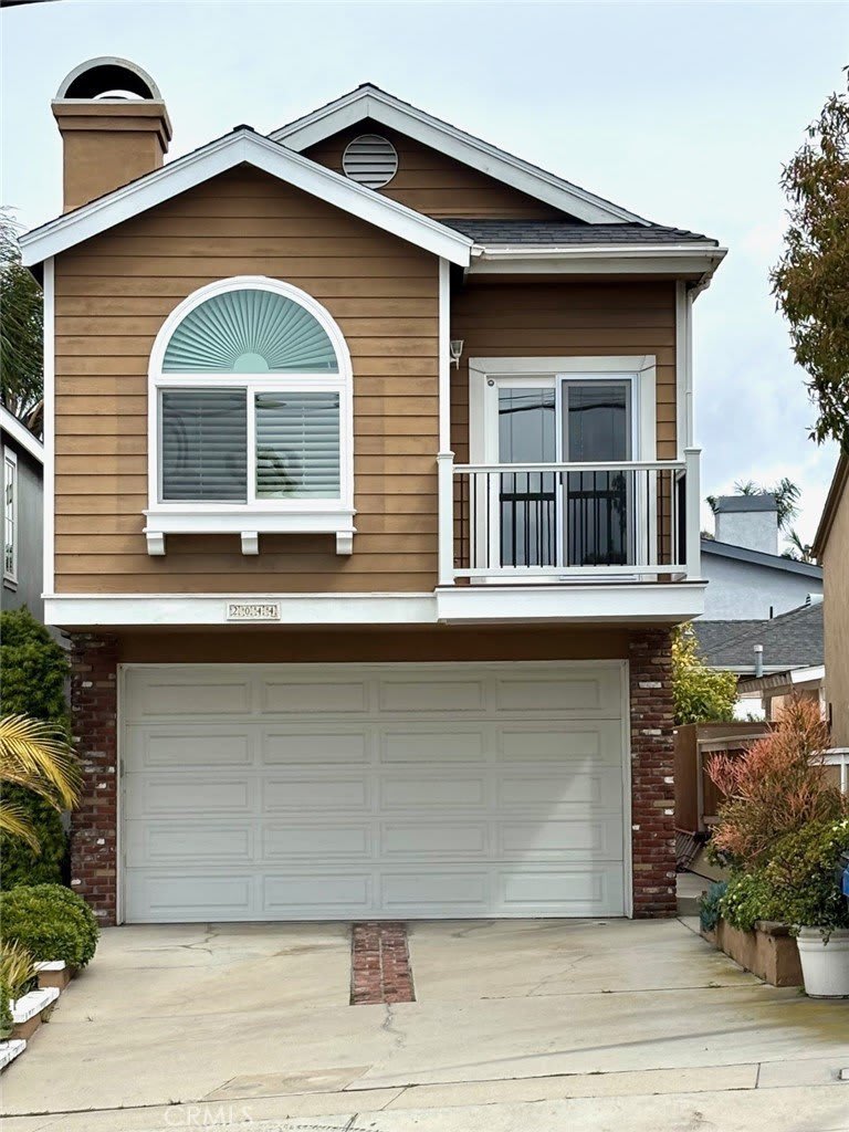 2044 Prospect Avenue