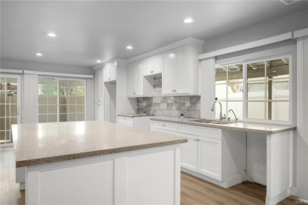 16132 Chatsworth Street