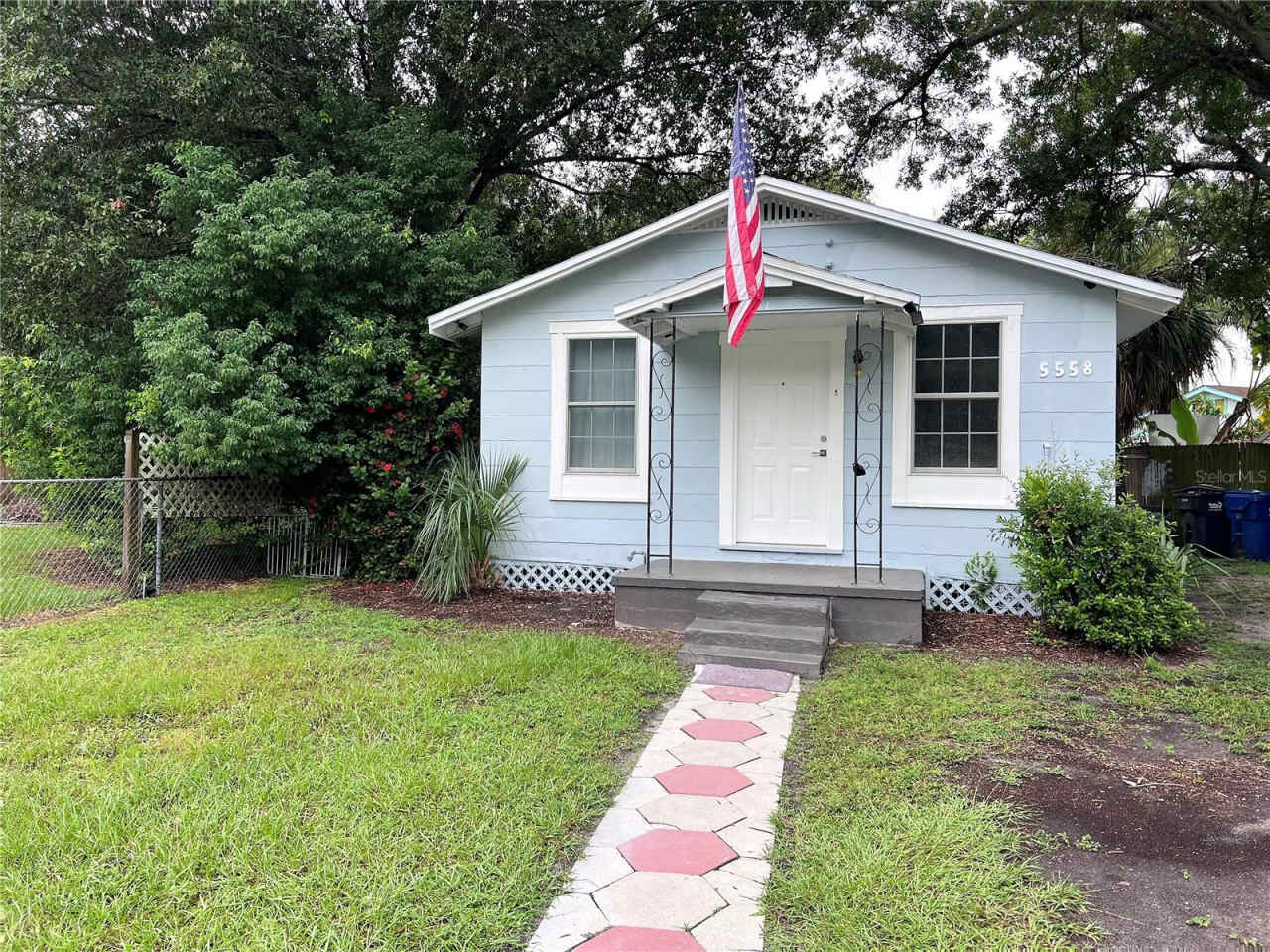 5558 Crissman Drive North - F