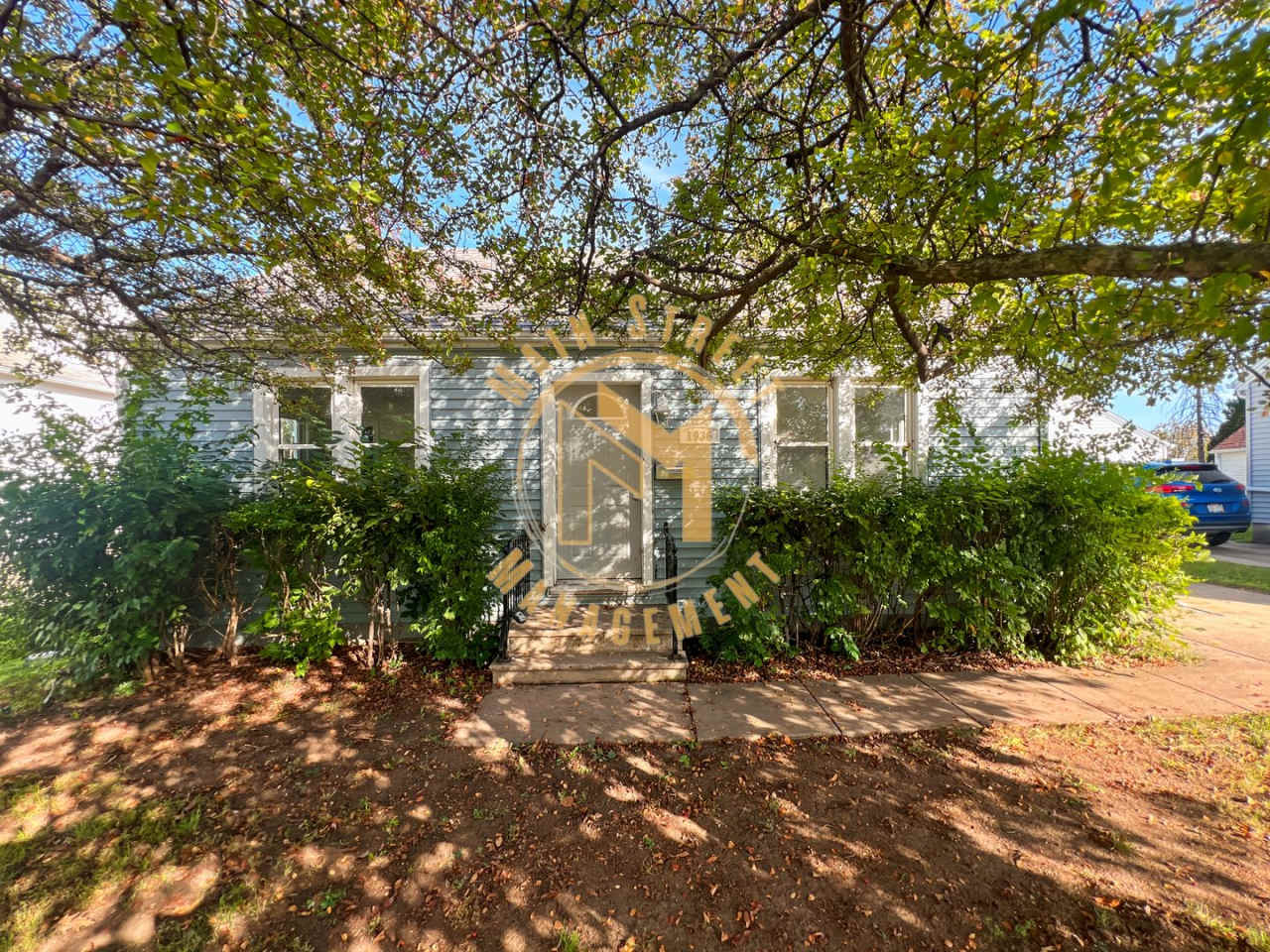 PRICE REDUCED! 2 Bed 1 Bath Single Family Home