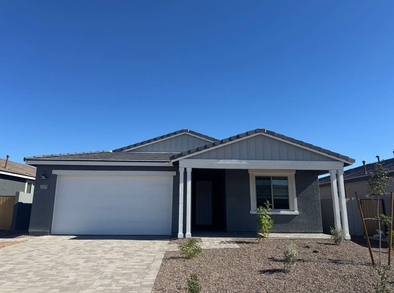 BRAND NEW HOME IN THE RETREAT AT ALVORITA