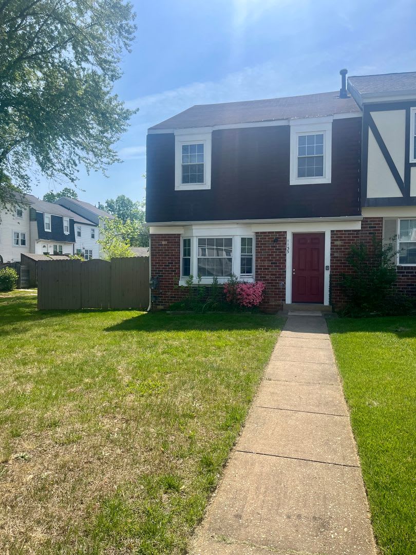 3 Bedroom 2.5 Bath Unit Townhouse Fredericksburg Stafford County