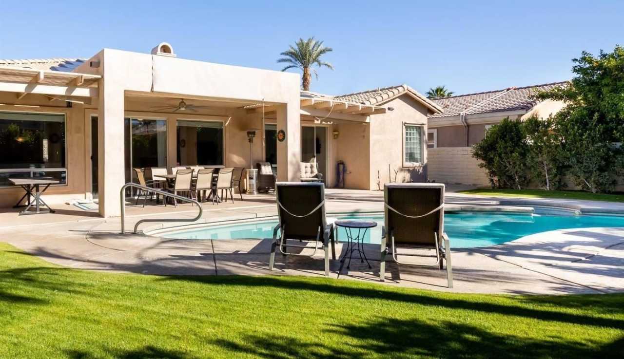 40741 Avenida Solana