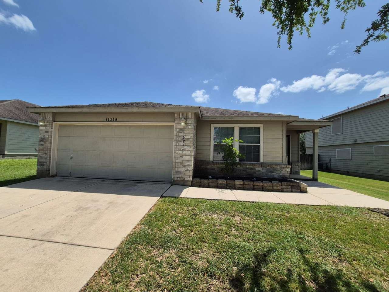 16239 Galloping Oak Knoll, Selma, TX. 78109