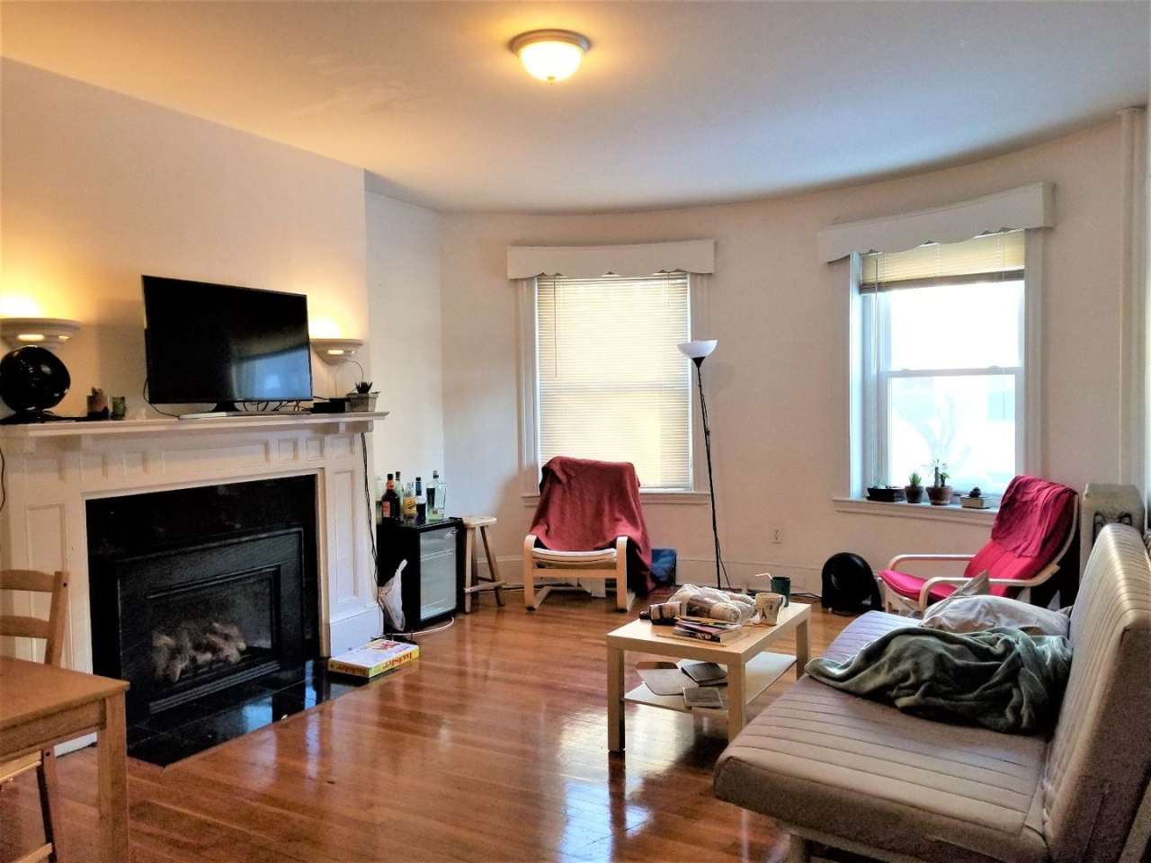 Saint Lukes Rd 4bed / 2bath in Allston available 9/1/2026