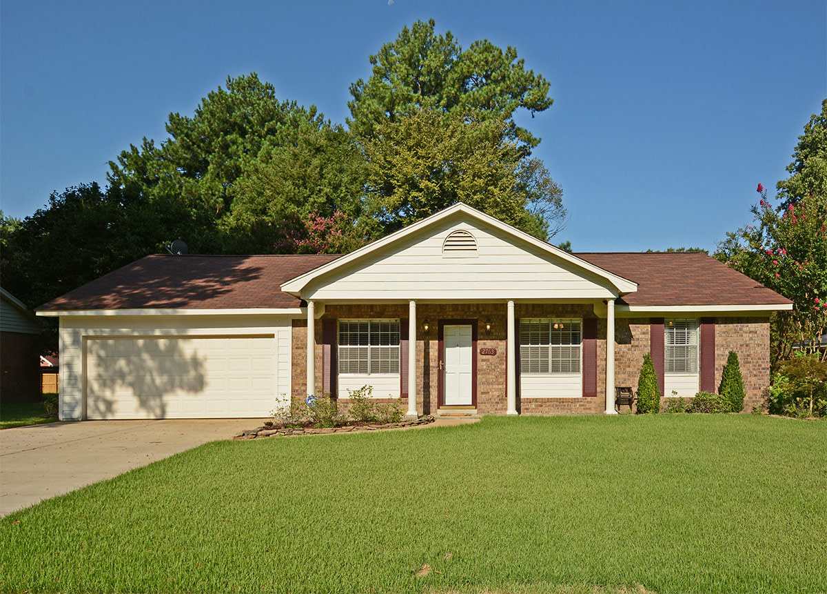 3 bed, 1.5 bath in Bartlett