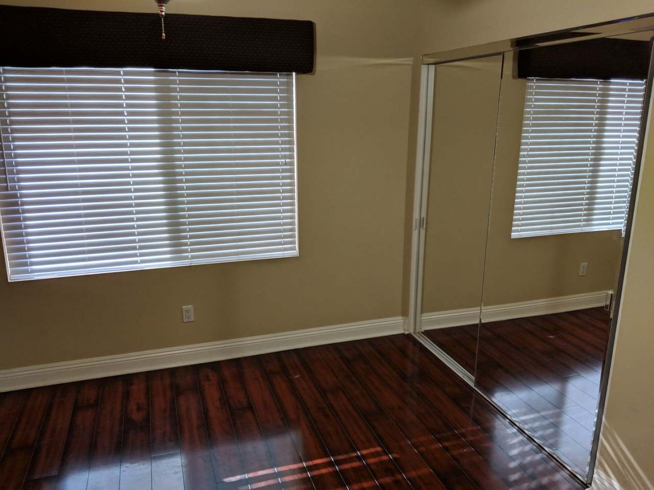 1 Bed, 1 Bath Condo - 589 11th St #10, Imperial Beach