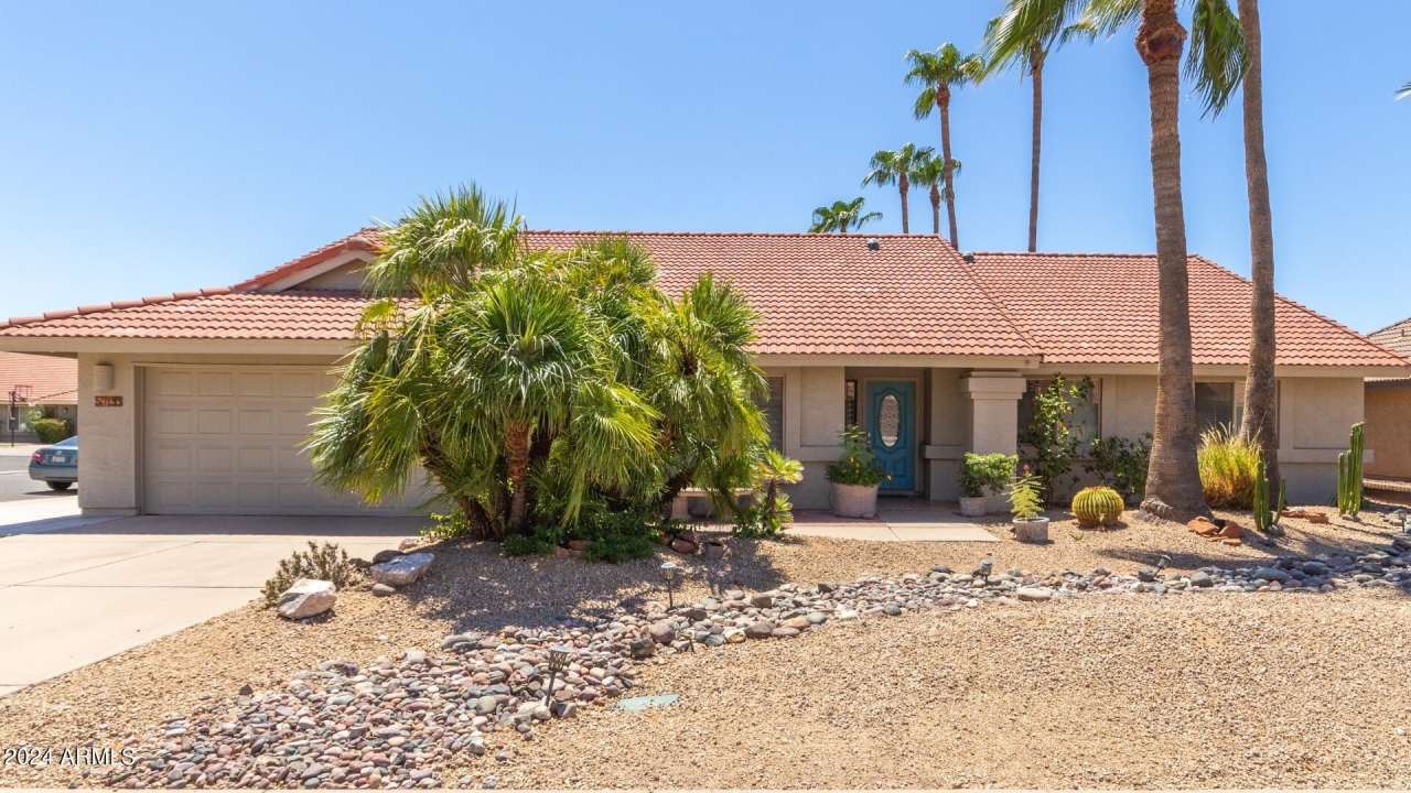 5729 E ANDERSON Drive