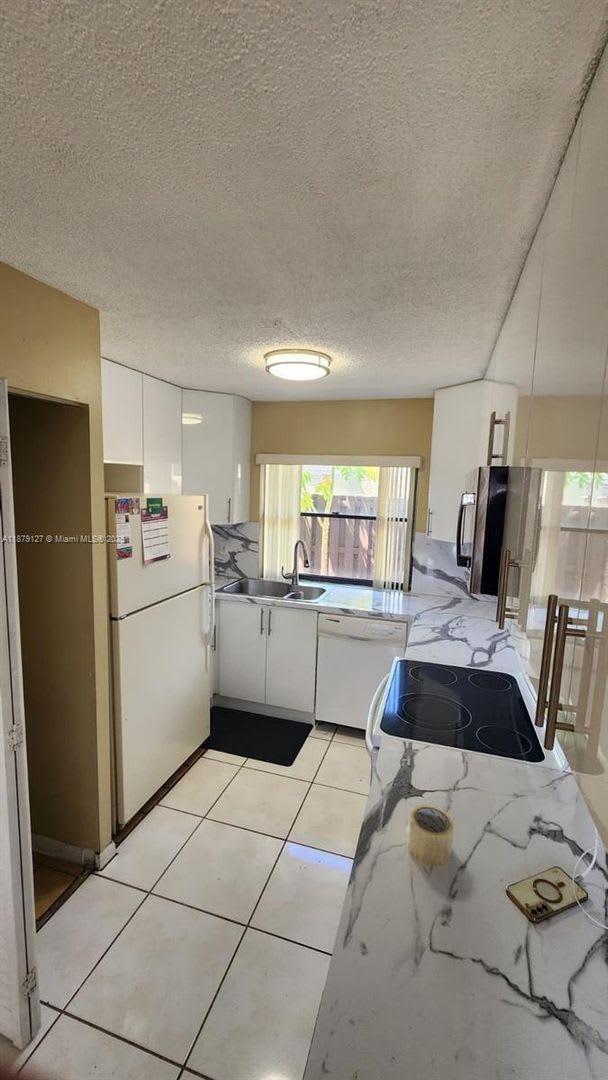 6334 NW 170th Lane 0, Hialeah, FL 33015