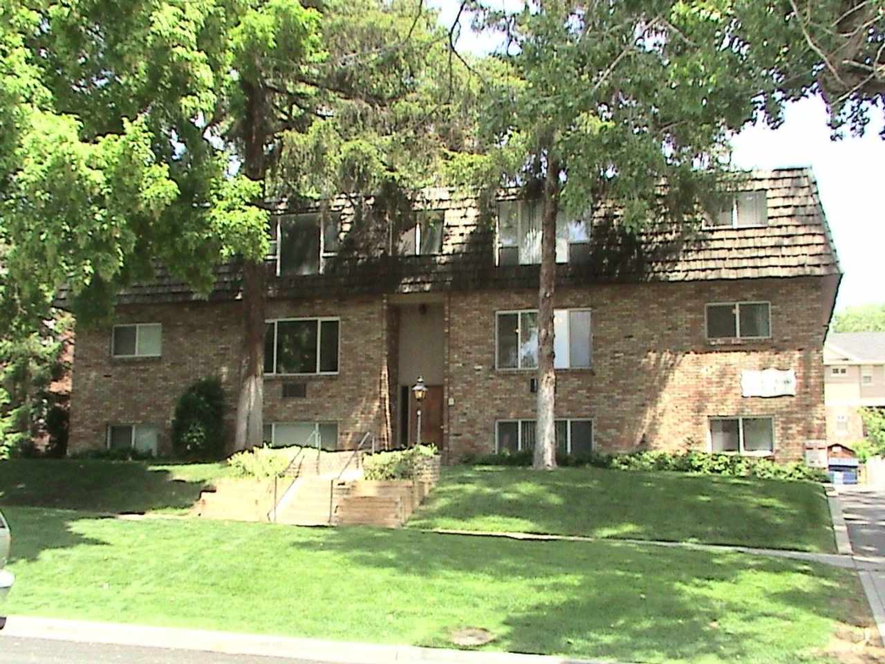 Victoria East Apartments