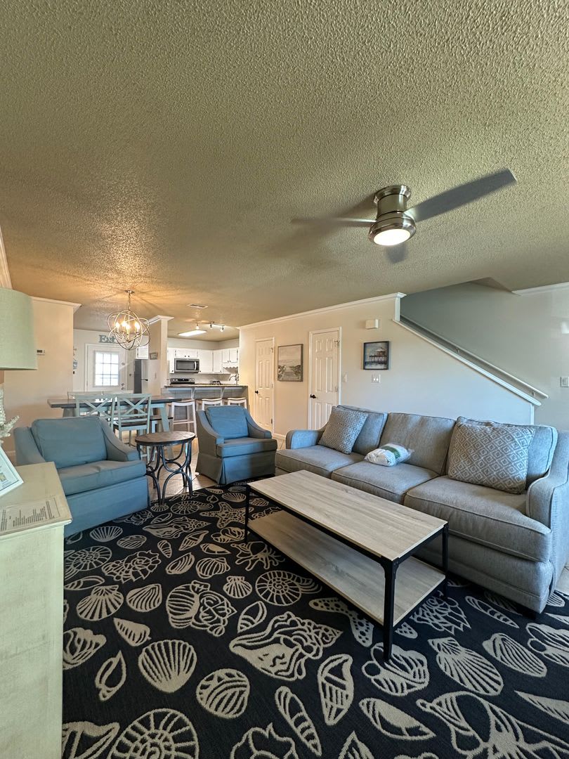 FURNISHED OR UNFURNISHED *Move In Special-50% Off First Months Rent**