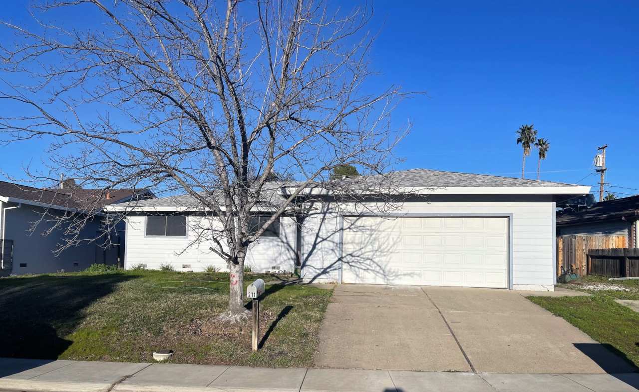 Updated Folsom Home Available September 5th