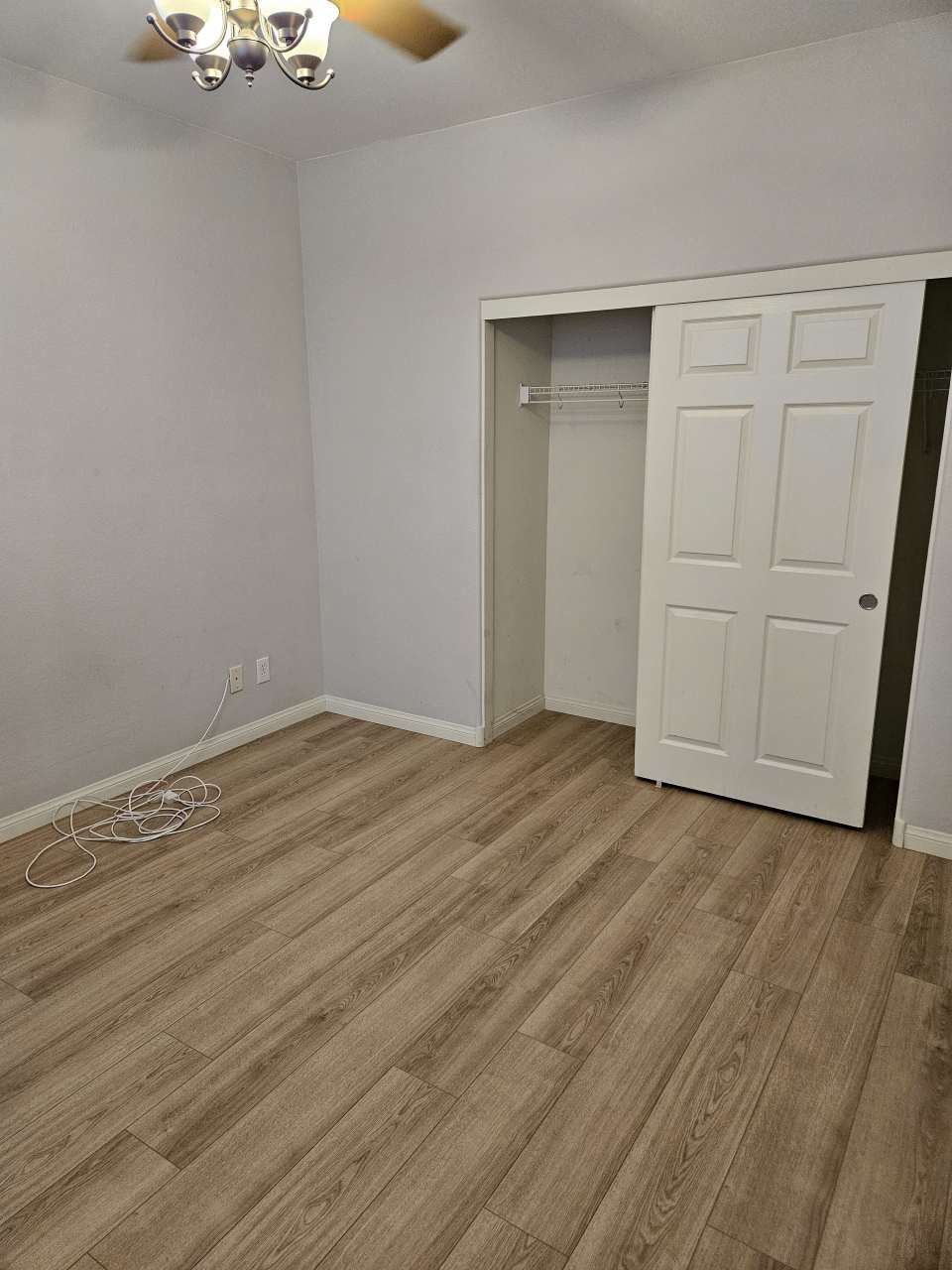 7204 Mountain Den Ave