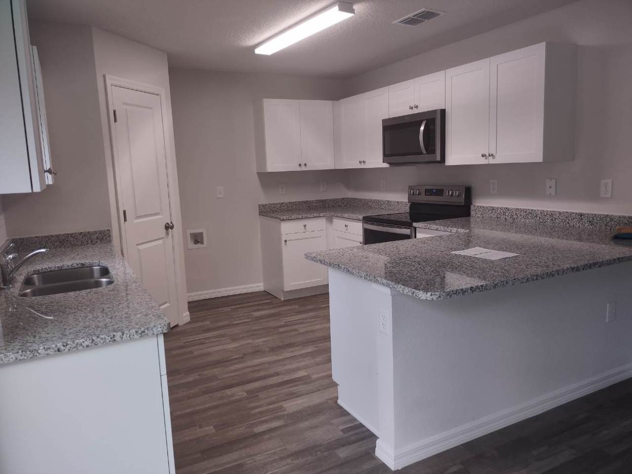 6248 N Chestnut Terrace