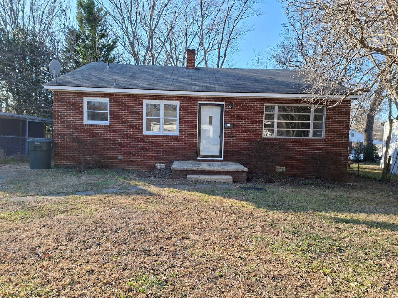 3 Bedroom 1 Bathroom in the Heart of Asheboro