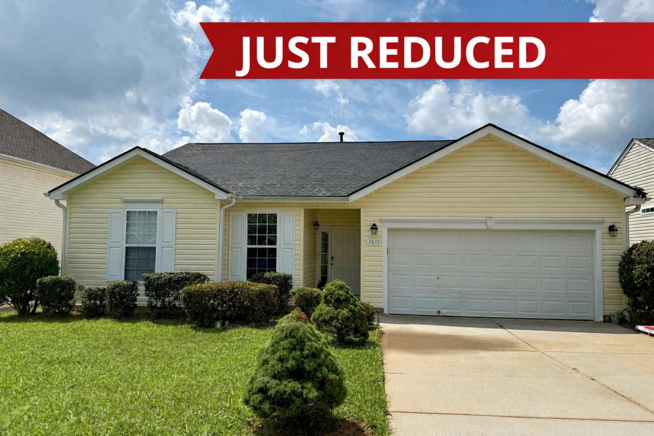 Three bedroom, 2 bath house in Greensboro