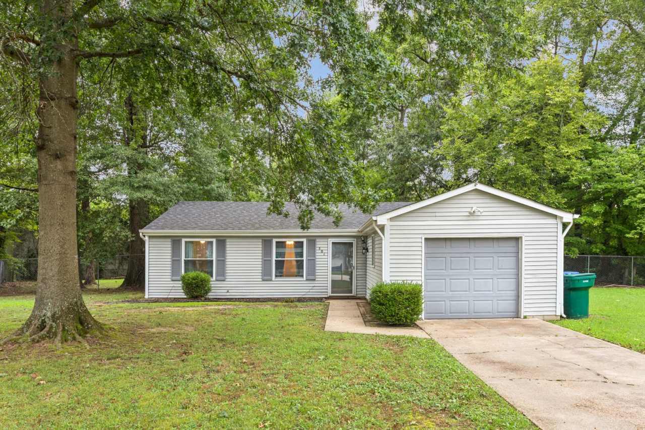 FLEXIBLE RENTAL OPPORTUNITY IN HEART OF HAMPTON ROADS