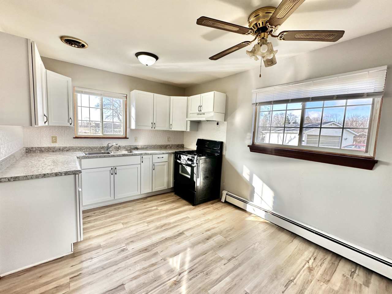 1886 Murphy Woods Road