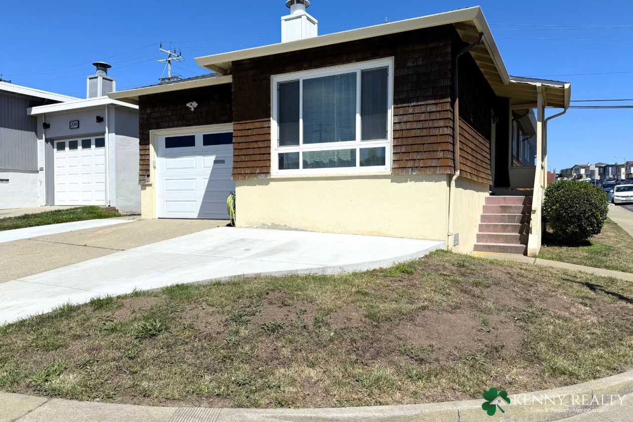 Recently Remodeled 3 Bedroom Corner Home in Daly City