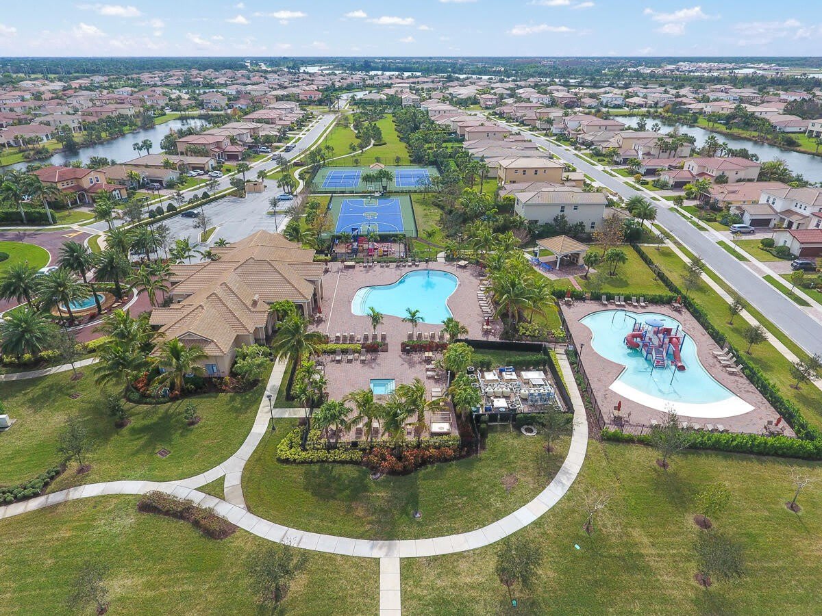 193 Porgee Rock Place