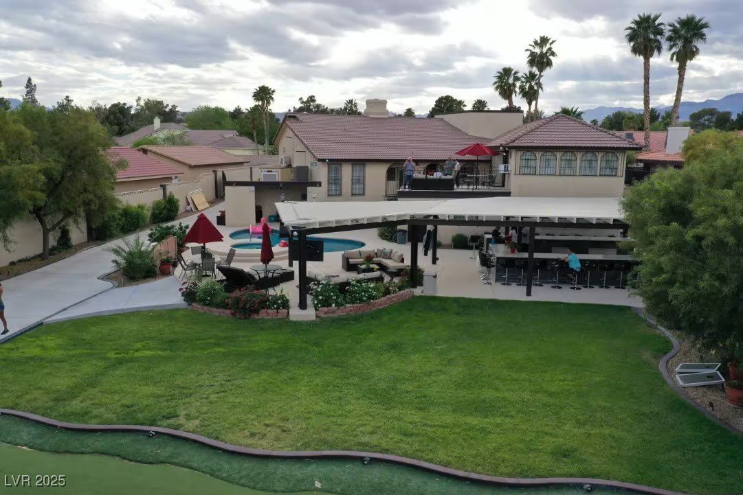 3160 Belcastro Street