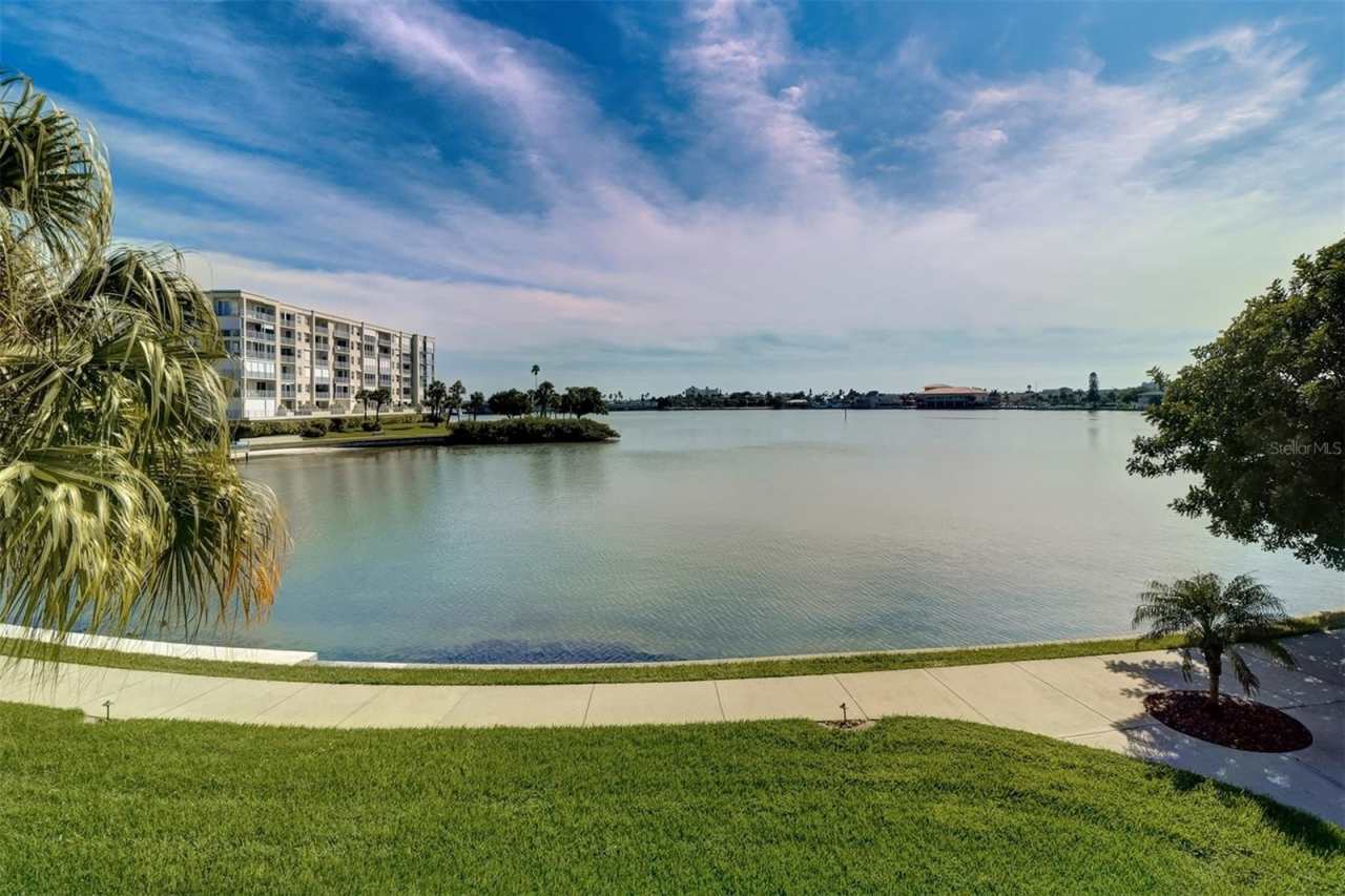 7912 SAILBOAT KEY BOULEVARD S