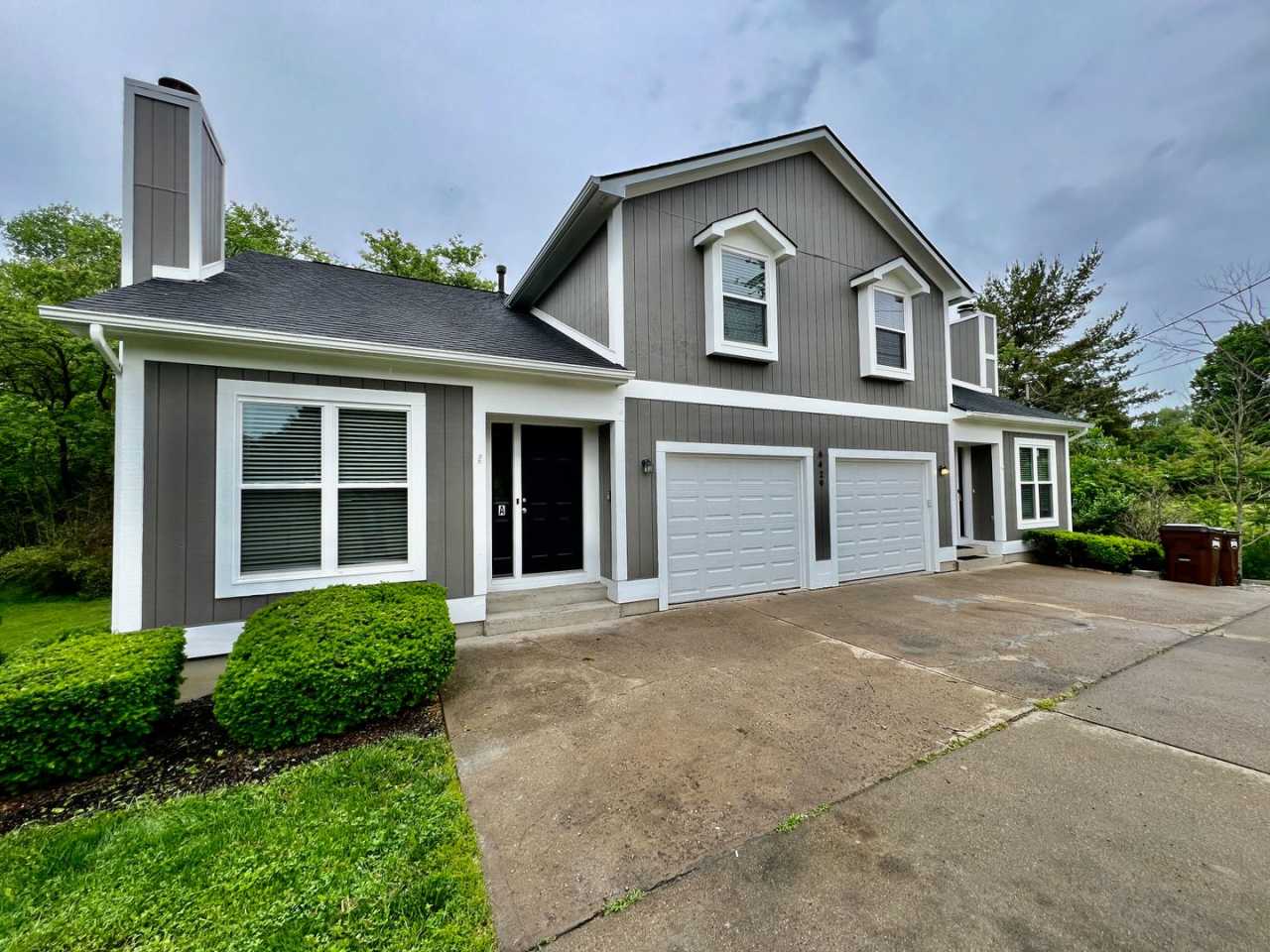 3 bedroom attached home in Bethany