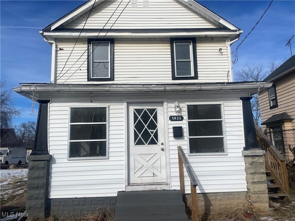 1433 Kenmore Boulevard unit: 2